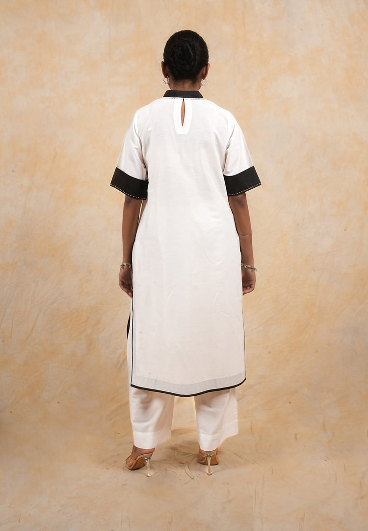 White Cotton Silk Embroidered Kurta with Pants