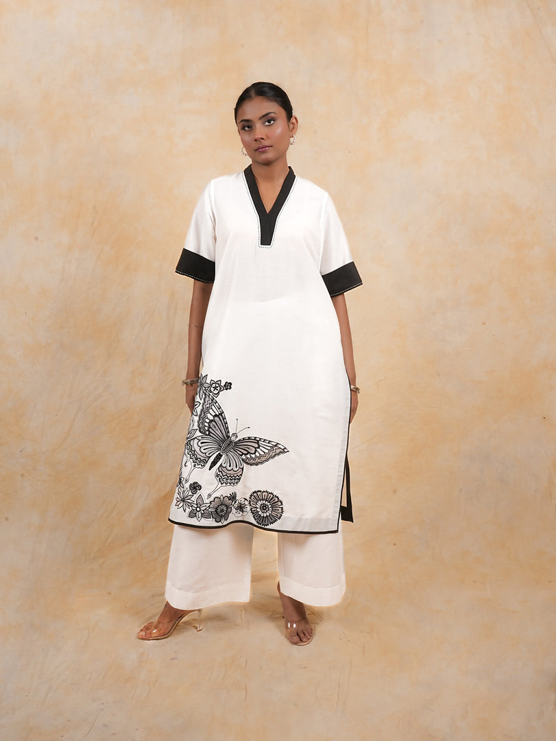 White Cotton Silk Embroidered Kurta with Pants