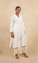 Load image into Gallery viewer, Ivory Princess Cut A line Applique Embroidered Suit
