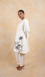 Load image into Gallery viewer, White Embroidered Cotton Silk Co-ord Set
