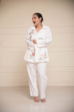 Load image into Gallery viewer, White Linen Parsi Gara Embroidered Jacket &amp; Pants with Satin Inner
