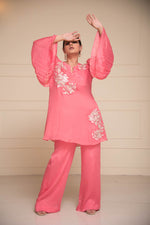 Load image into Gallery viewer, Peach Parsi Gari Embroidered Co-ord Set
