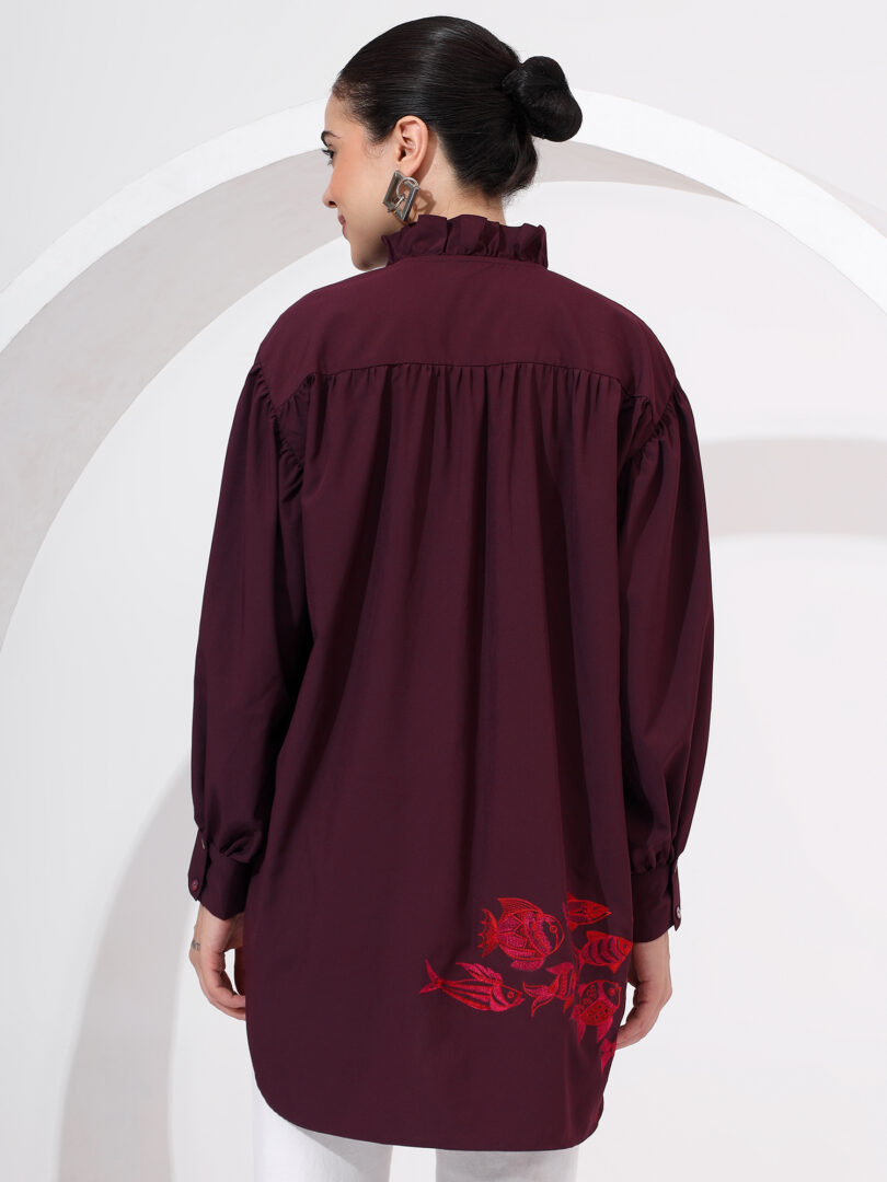 Resham Embroidery Front and Back Pleated Collar With Tie Up - Image 3