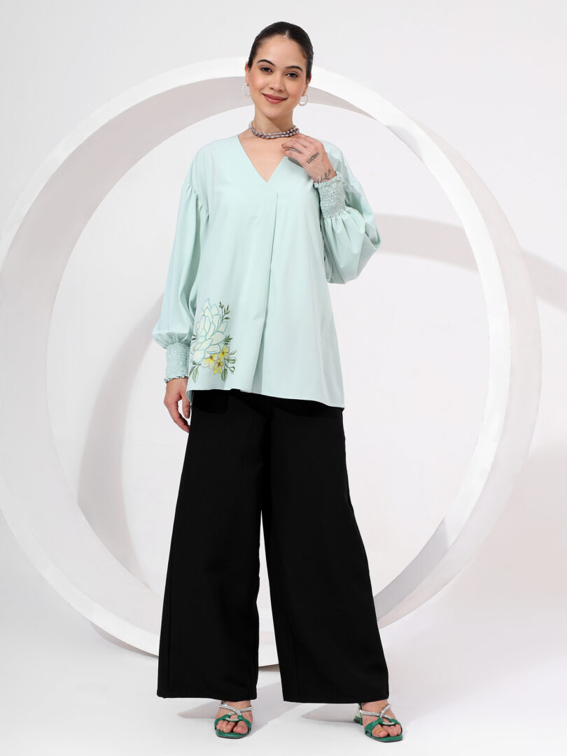 Smart V Neck With Front Pleat With Smoking Cuff - Image 2